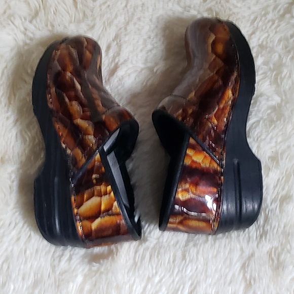 DANSKO slip on size 5 - Picture 6 of 9